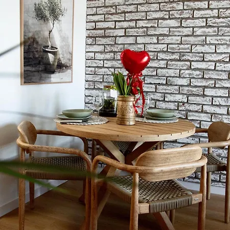 Liberty 637 דירה *